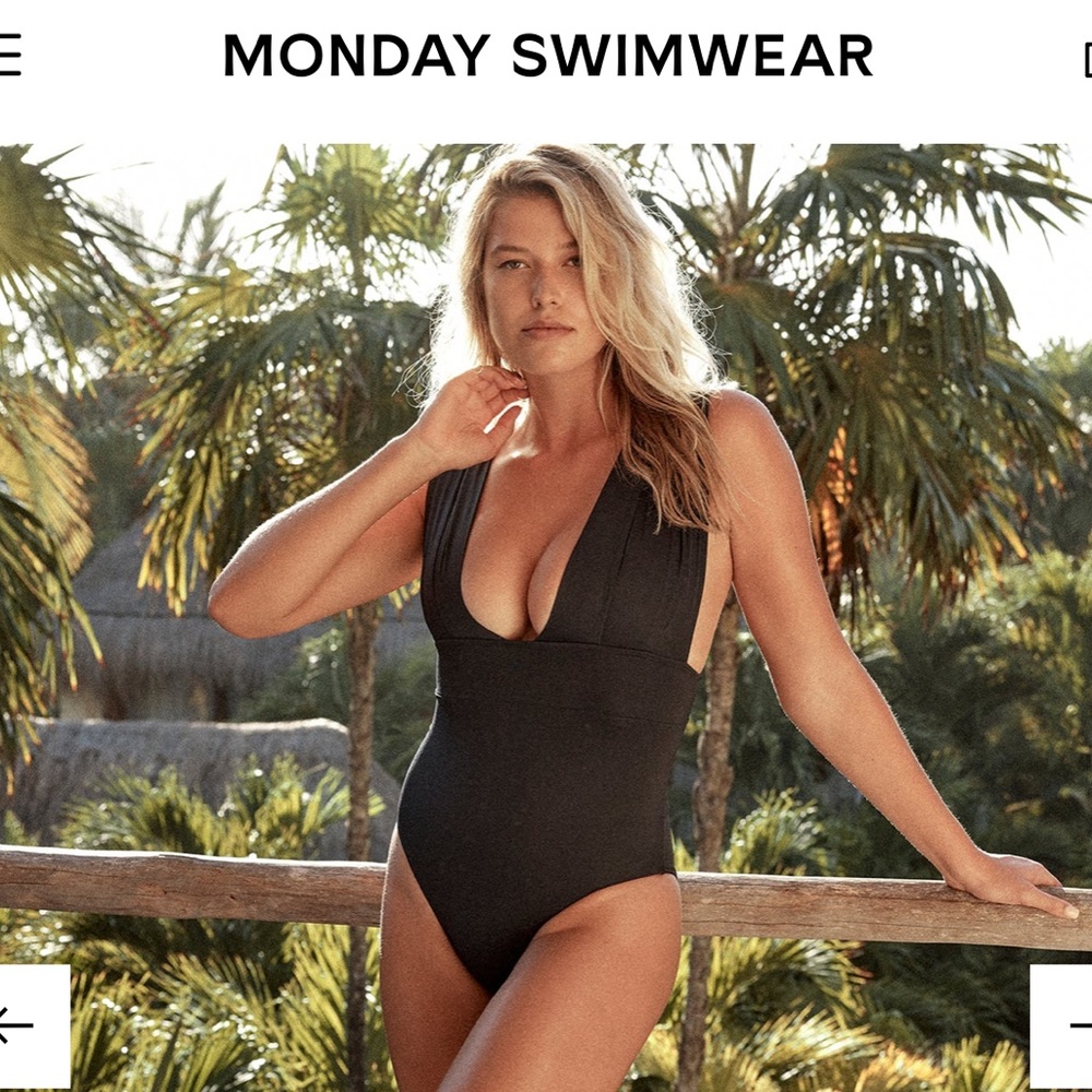 Monday swimwear brand new Aruba one piece bathing suit size small